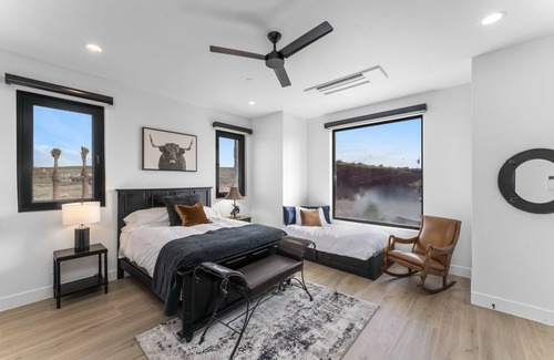 Hurricane House | Zion Escape Casita at Sand Hollow – Very Comfortably Sleeps 3