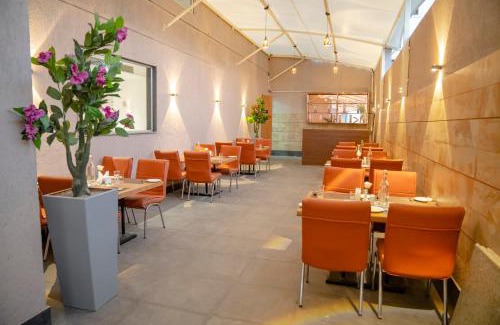 Kadadhe Hotel | Zip By Spree Hotels Chakan, Pune