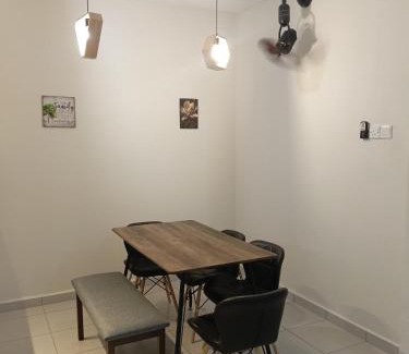 Malacca City House | Ziroz Homestay Murah Melaka