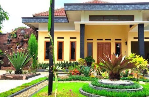 Medan House | ZiRR Homestay