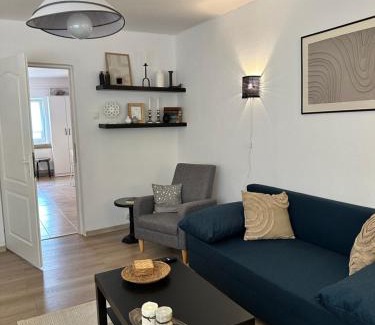 Romos Apartment | ZMC Apartment