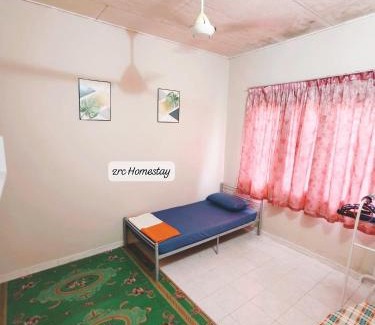 Kuala Langat District House | ZRC Homestay