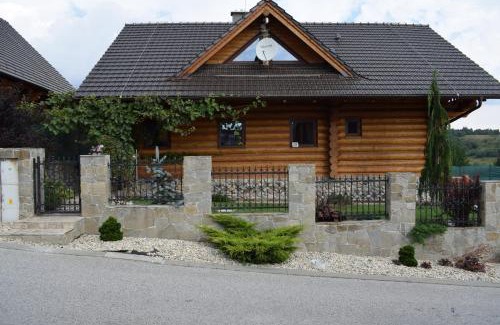Nova Lesna House | Zrubový dom - Moon Nová Lesná