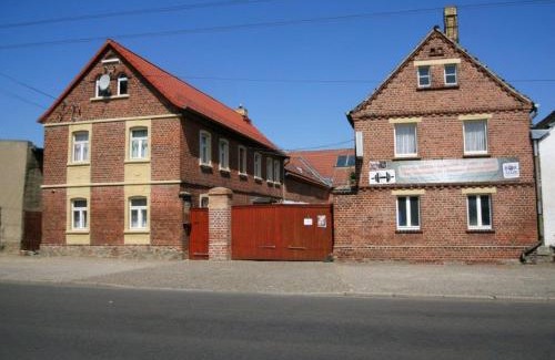 Frankenheim-Lindennaundorf Apartment | Zschampert Hof bei Leipzig Ruhige Ferienwohnung Bauernhof für 4-5 Personen