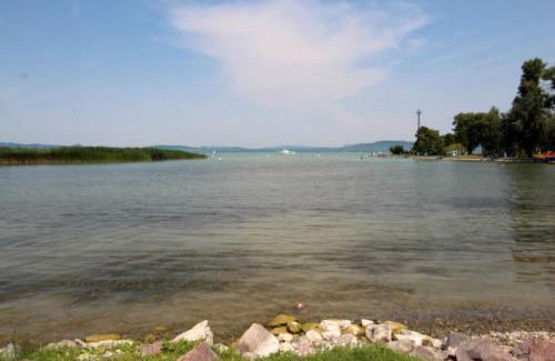 Balatonboglar Apartment | Zsuzsanna Apartmanház