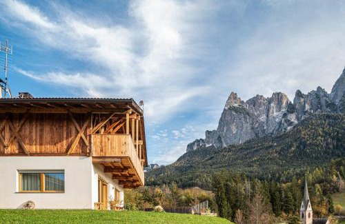 Castelrotto Apartment | Zu Grof Alpenglühn
