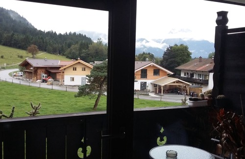 Muhldorfl Apartment | Zugspitze Alm holiday apartment with a dream view
