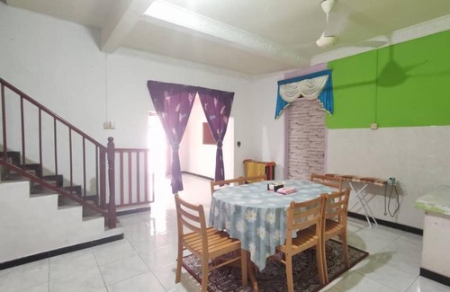 Sandakan House | ZULAIKHA HOMESTAY