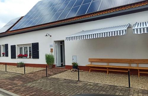 Schkopau Apartment | Zum-Butterstock