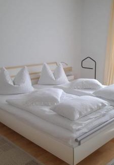 Stadtallendorf Apartment | Zum Herrenwald