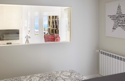 Gros Apartment | Zurriola Zinema by FeelFree Rentals