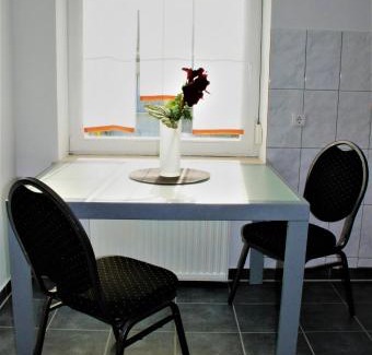 Neuoetting House | ZV-Scholtz Gästehaus Neuötting Simbacher Straße 7