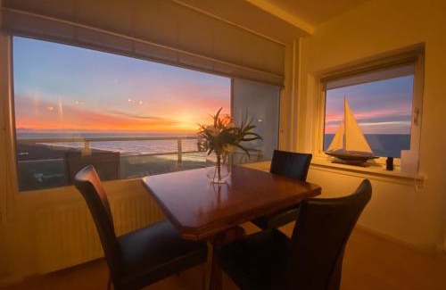 Zandvoort Apartment | Zwarte Vis