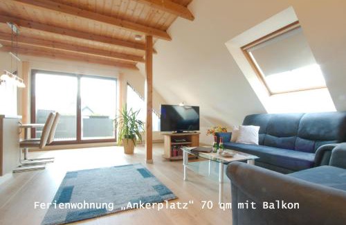 Altenhagen Apartment | Zwei Ferienwohnungen Ankerpatz 70 qm mit Loggia & Puppenstube 50 qm mit Gartenterrasse in Hagenburg nähe Steinhuder Meer
