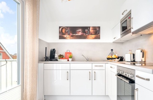 Busum Apartment | Zweite Heimat - infrared cabin, fireplace, close to the beach and North Sea