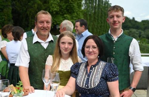 Ratsch House | Zweytick Gästezimmer Weingut
