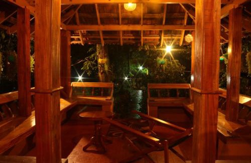 Kaimane House | Zyamadhari