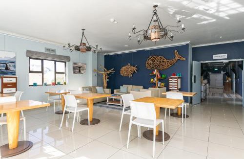 Hermanus City-Centre Hostel | Zzzone Boutique Hostel