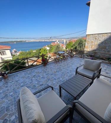 Çeşmeli Konak