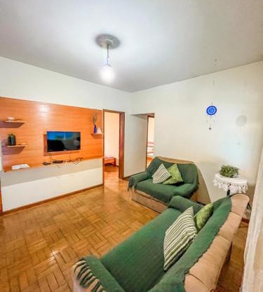 Ótima casa no centro de Carrancas