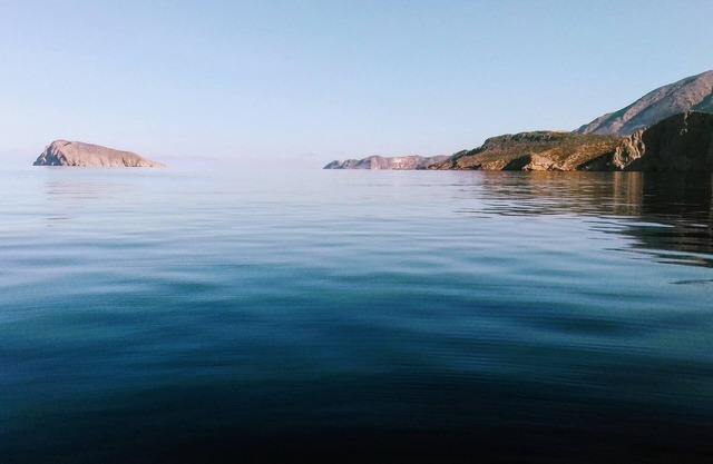 ΑΠΕΡΙΟΡΙΣΤΗ ΘΕΑ ΣΕ ΘΑΛΑΣΣΑ ΚΑΙ ΒΟΥΝΟ ΦΙΛΙΚΟ ΠΡΟς ΤΗΝ ΟΙΚΟΓΕΝΕΙΑ