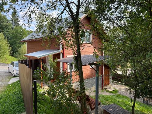 Карпатський котедж Karpatian cottage