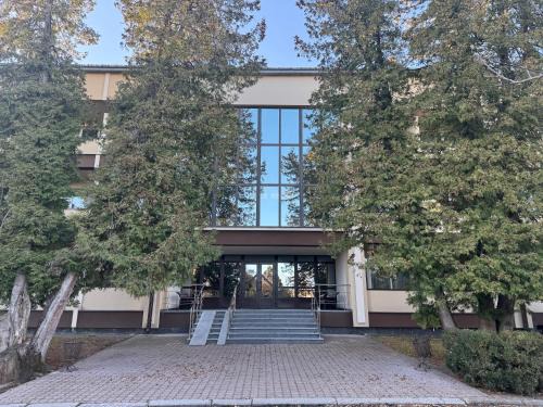 Кришталевий Палац