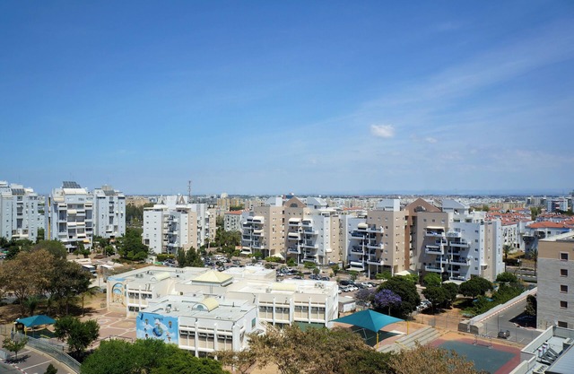 студия с балконом в центре города