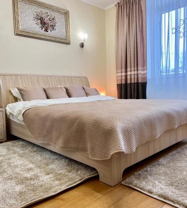 Центр Поруч озеро Наливайка 2 кімнати