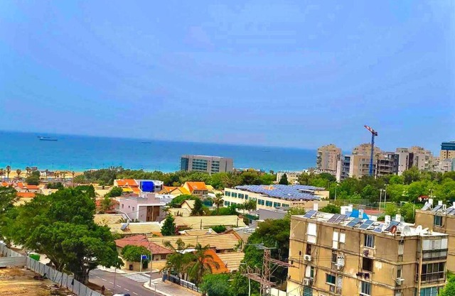 דירת נופש יוקרתית עם נוף לים 4 חדרים