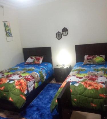 شقة مفروشة للايجار اليومى سوبر لوكس بكمبوند عمارات ميليسا أمام سيتي ستارز مول مباشرة بارض الجولف بمدينة نصر