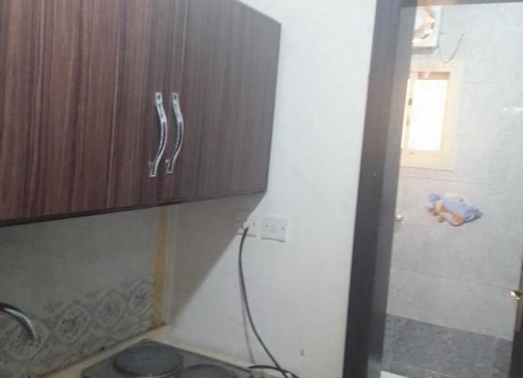 غرف للايجار الشهري