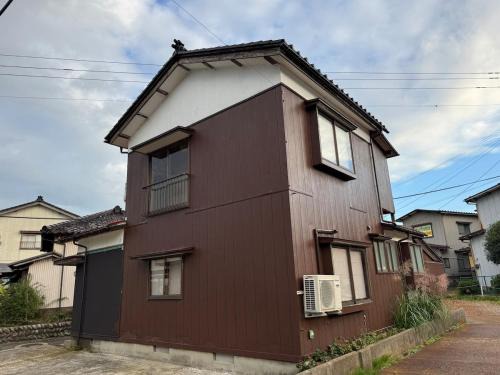 鶴岡市中心地ゲストハウス