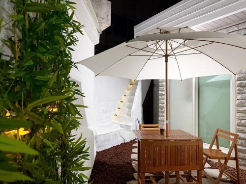 제주 공항 10분! 신규 숙소 실로스테이 - Jeju Island New Accommodation Shiloh Stay