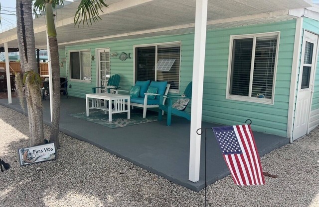 1/1 Efficiency/Apartment in Paradise