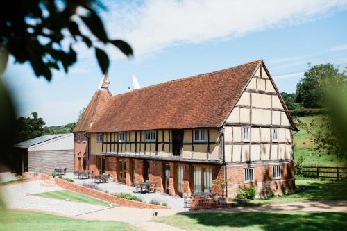 1 & 2 bedroom Weaver's Cottages at Frame Farm