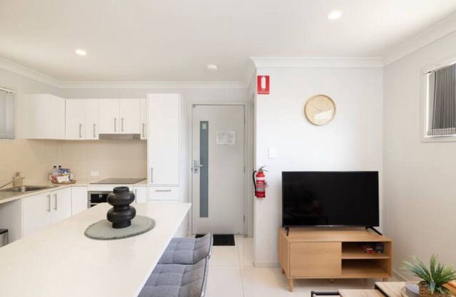 1 Bdr Apt! GST Credits! Undercover Parking! 531AF1