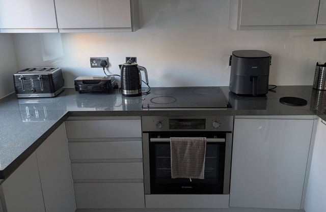 1-Bed Flat Bracknell – Perfect for work or Leisure