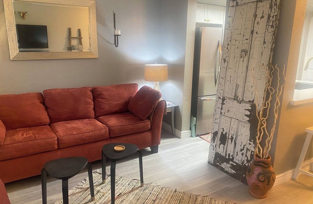 1 Bedroom 1 Bath Cozy Condo in Surprise, AZ. Stay awhile and enjoy!