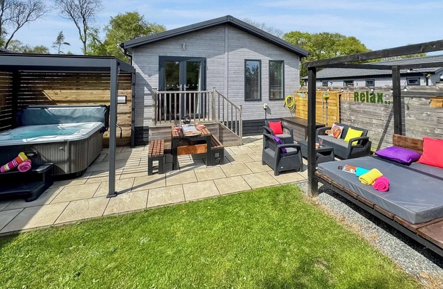 1 bedroom accommodation in Raywell, Beverley