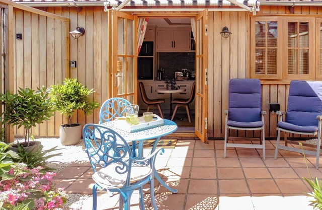 1 bedroom accommodation in Marchwood