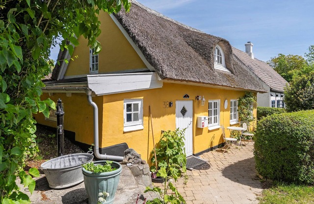 1 bedroom amazing home in Samsø