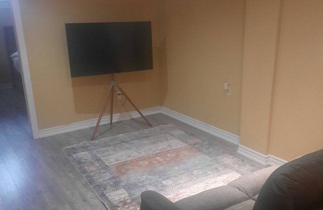 1 Bedroom Basement Suite