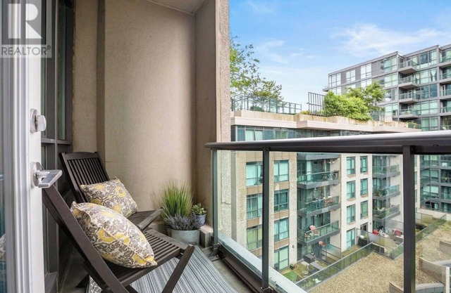 1 BR CONDO