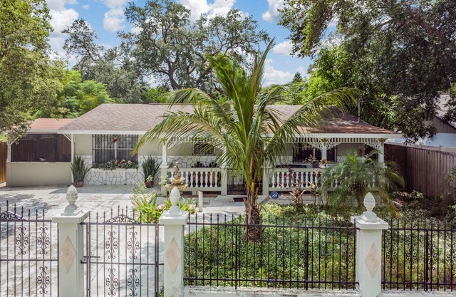#1 LOCATION - Walk to Amusement Parks from PERFECT HOME, Great for Families 🏠