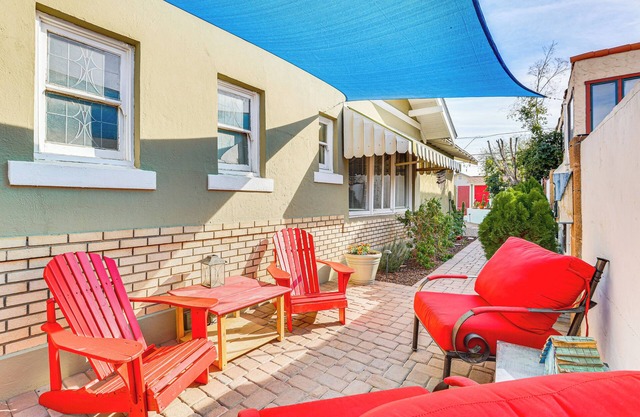 1 Mi to Dtwn: Updated Guesthouse in Phoenix!