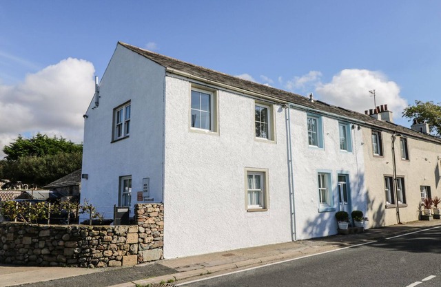 1 PARK NOOK CLOSE, pet friendly in Waberthwaite