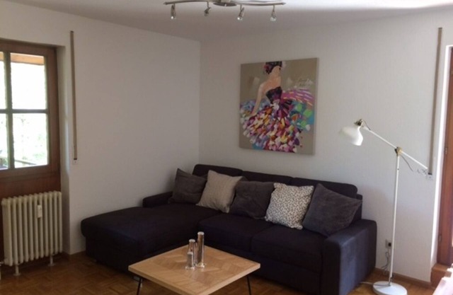 1 room apartment 33 in prime location at the spa gardens