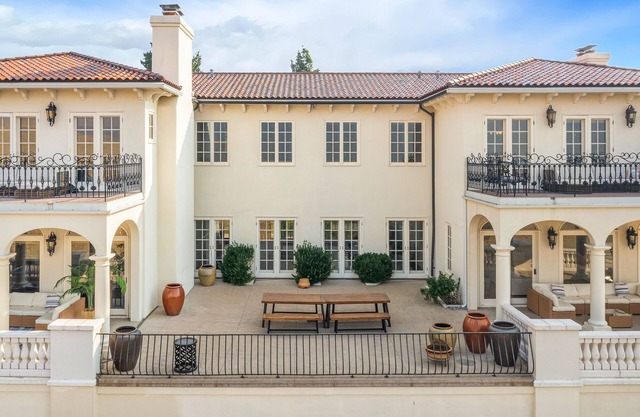 10,000+sq ft Chateau on 11 acres w/6 bedrooms, theater, game room + privacy