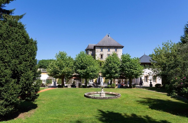 10 mins de Chambéry ! Chateau, Piscine, Fitness